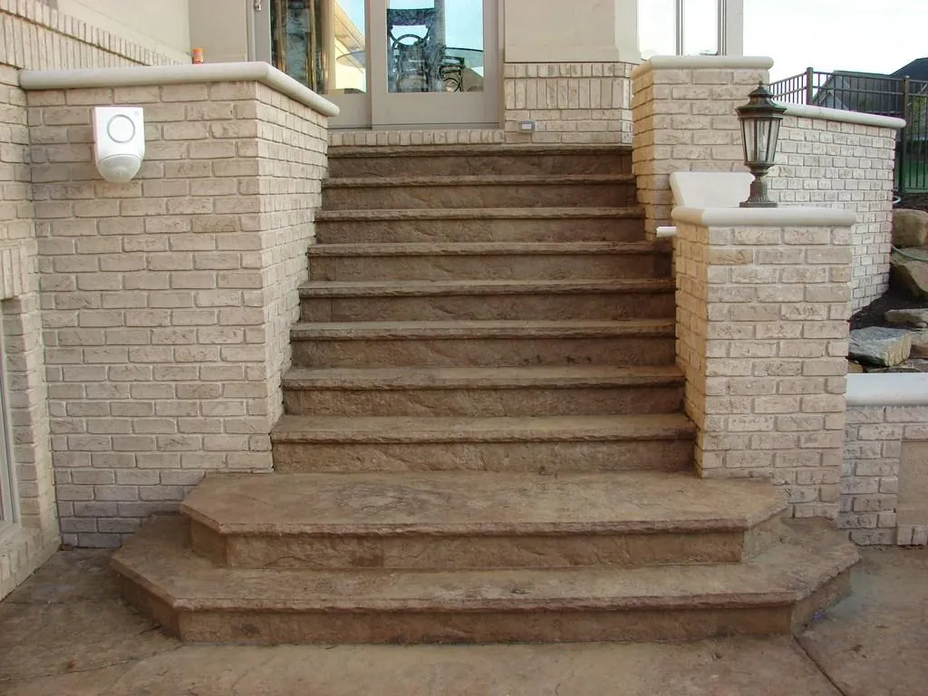 1772441853-stamp-pictures-092-copy.webp